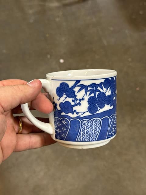 Blue Willow Cup