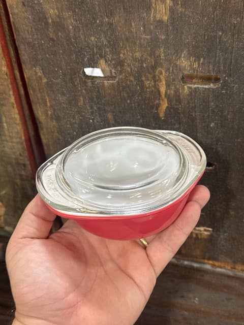 Small Flamingo Pink Pyrex Bowl w/ Lid