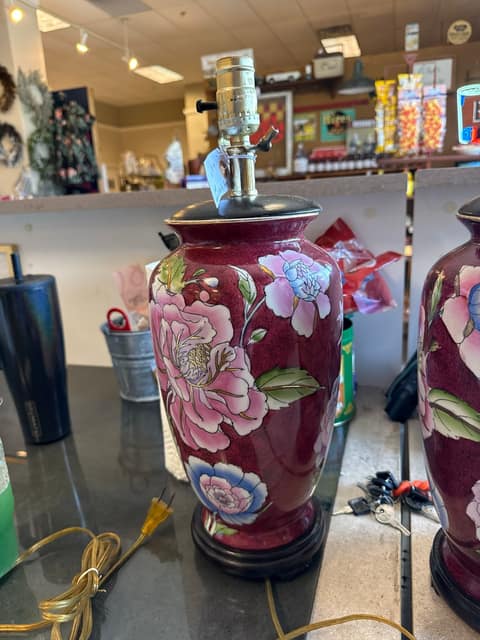 Vtg Burgundy Ginger Jar Lamp
