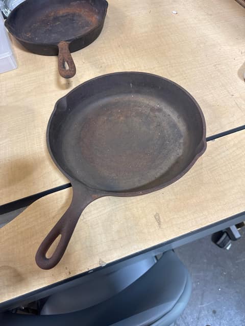 Lodge USA Cast Iron Pan