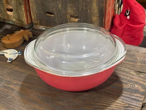 Flamingo Pink Pyrex Bowl w/ Lid