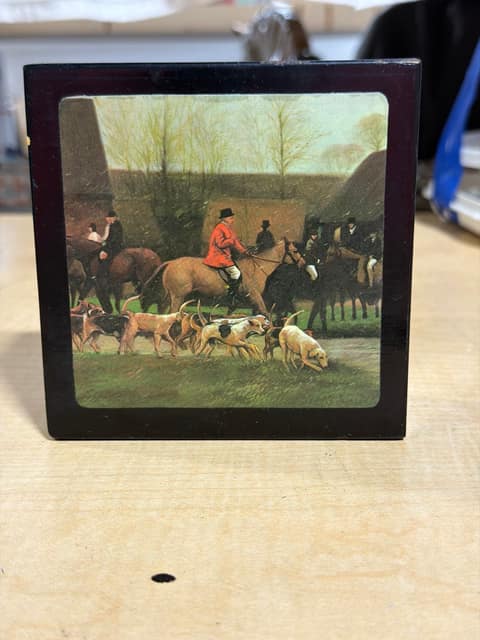 Fox Hunt Box