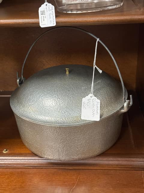 Aluminum Dutch Oven