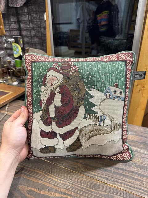 VTG Christmas Pillow