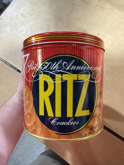 VTG Ritz Cracker Tin