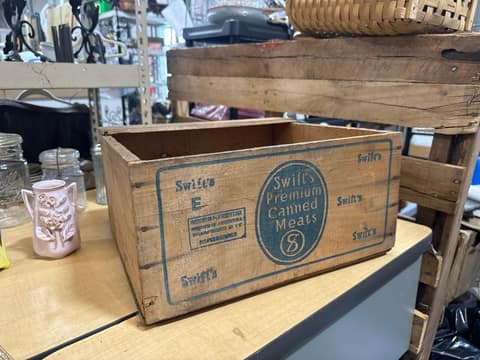 Swift’s Meats Crate