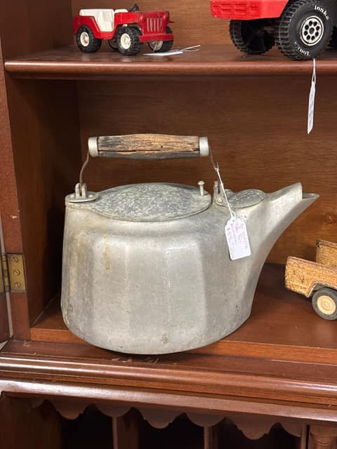 Griswold Aluminum Tea Pot