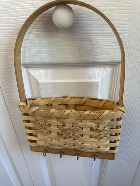 Basket Key Holder