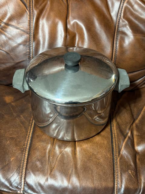 Revere ware 6 Qt pot
