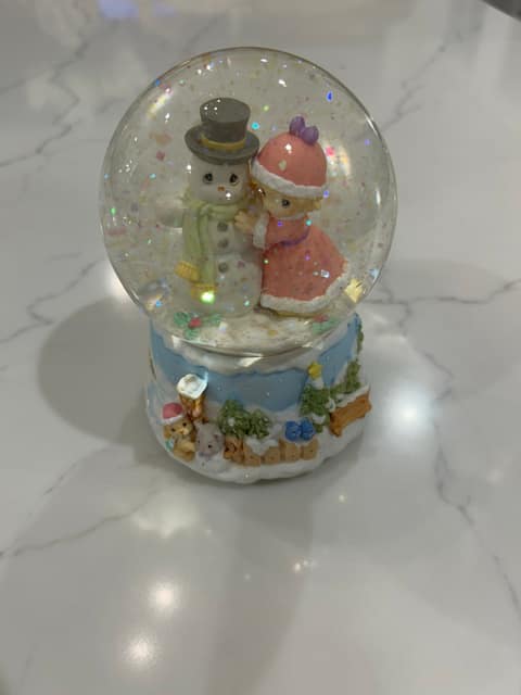 Precious Moments Snow Globe