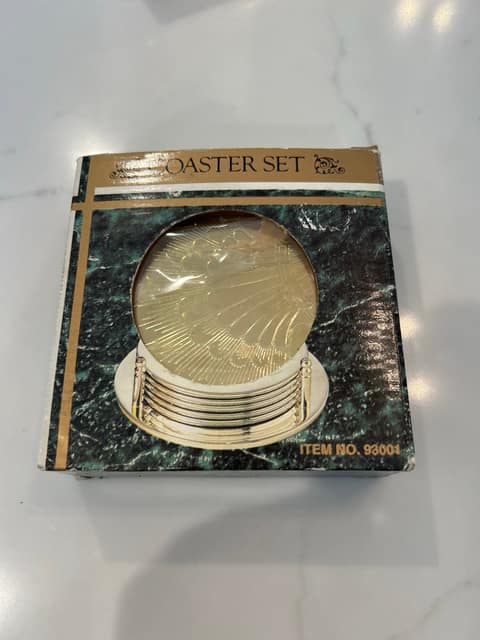 Vtg Gold Tone Shell Coaster Set never opened