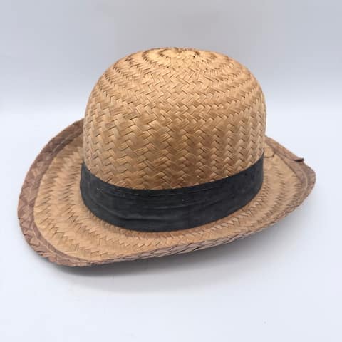 VINTAGE STRAW HAT