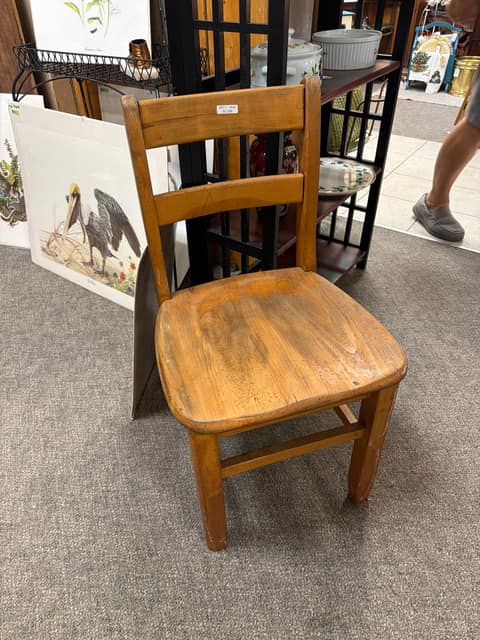 Kid chair