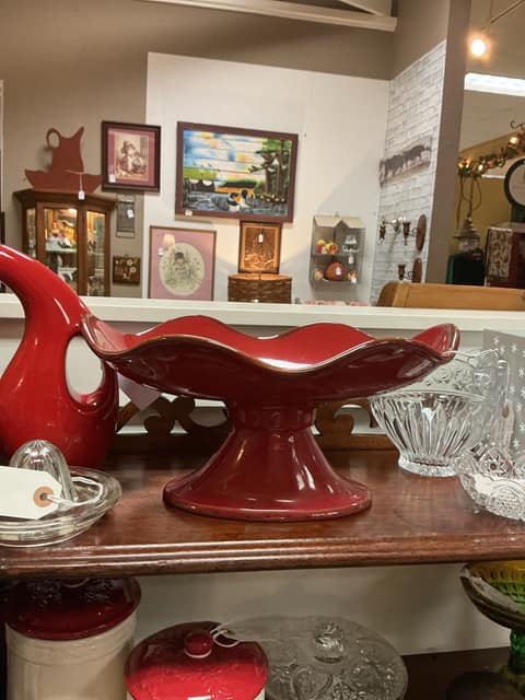 Souther Living Red Footed Server